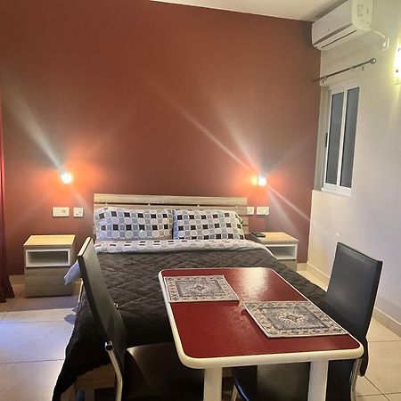 Twenty Antika Apartment เบียกุ ภายนอก รูปภาพ