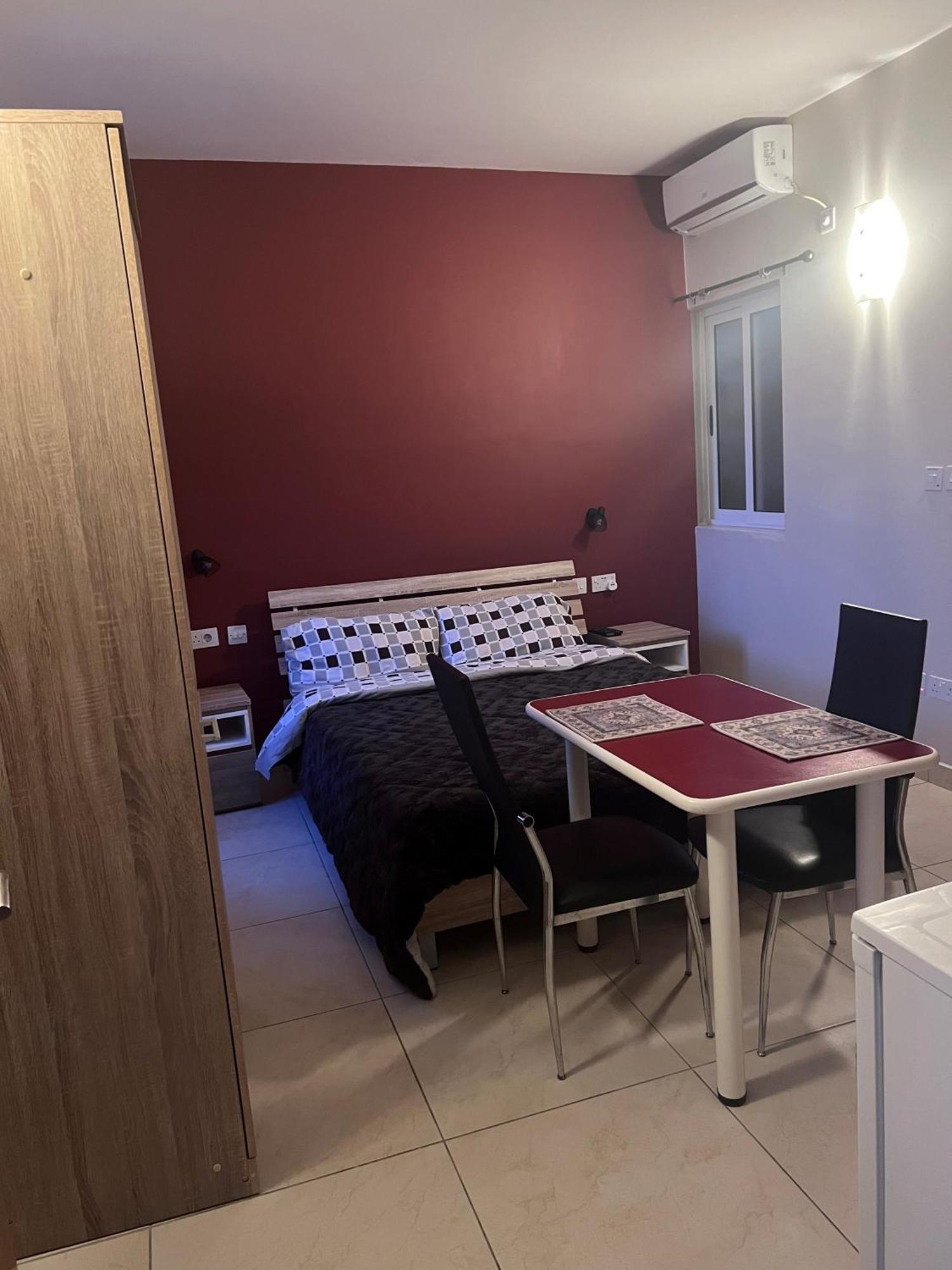Twenty Antika Apartment เบียกุ ภายนอก รูปภาพ